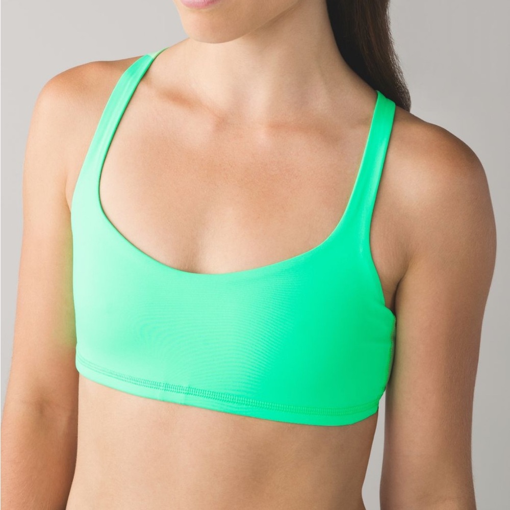 lululemon athletica Neon free to be pistachio bra size 4